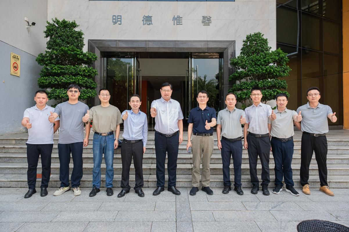 深圳技师合影.JPG