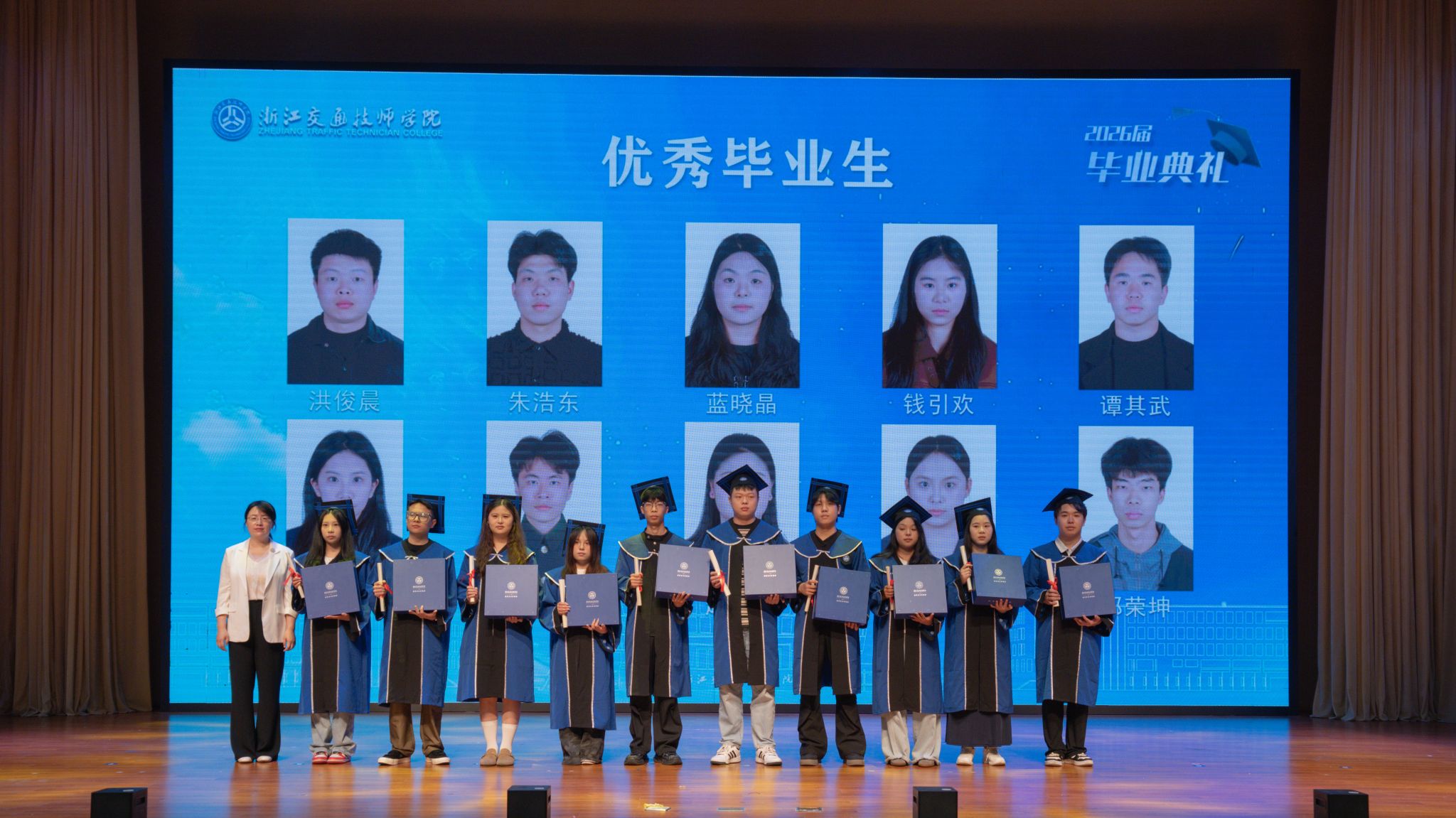 DSB04325.jpg
