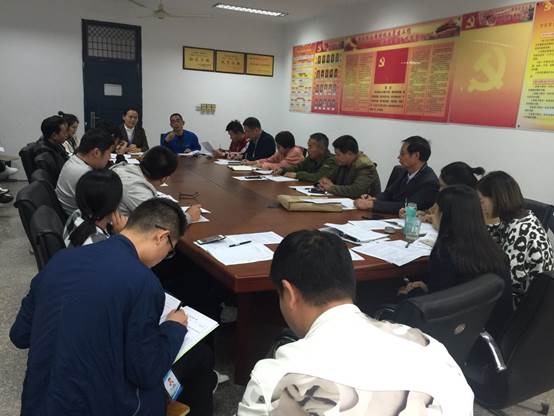 说明: E:\X学管新闻报道\2018下\1022班主任参观学习交流会\微信图片_20181022140419.jpg