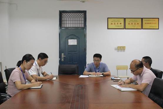 说明: E:\X学管新闻报道\2018下\9.19重点岗位人员廉政教育谈话\20180919\20180919\IMG_0563.JPG